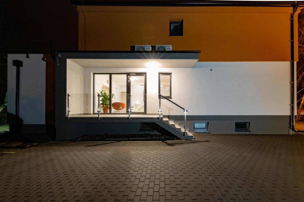 Penzion Pod Brezami** Neutra Exterior foto